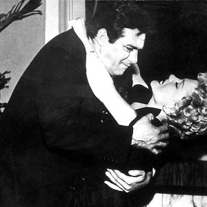 Fotoğraf Raymond Burr