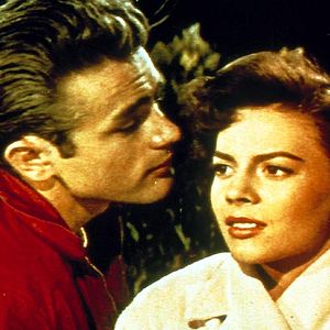 Fotoğraf Asi Gençlik