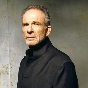 Fotoğraf Ron Rifkin