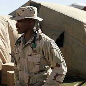 Fotoğraf Sharif Atkins