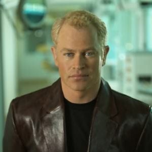 Fotoğraf Neal McDonough