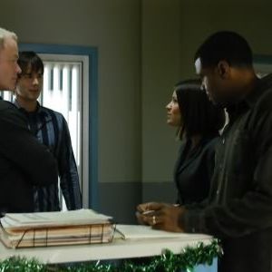 Fotoğraf Neal McDonough