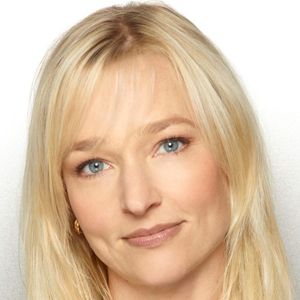 Fotoğraf Kari Matchett