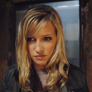 Fotoğraf Katie Cassidy