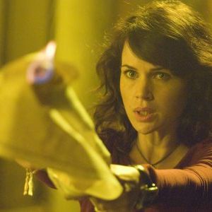 Fotoğraf Carla Gugino