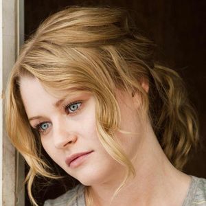 Fotoğraf Emilie de Ravin