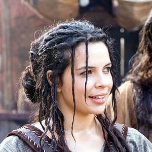 Fotoğraf Zuleikha Robinson