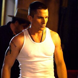 Fotoğraf Acımasız Hayat