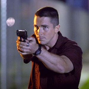 Fotoğraf Acımasız Hayat