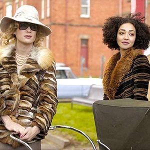 Fotoğraf Plüton’da Kahvaltı