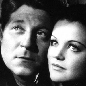 Fotoğraf Simone Simon