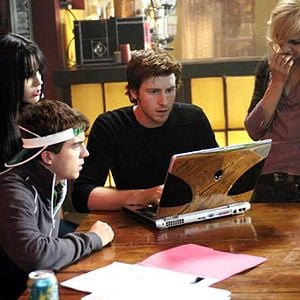 Fotoğraf Stay Alive