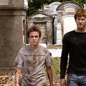 Fotoğraf Stay Alive