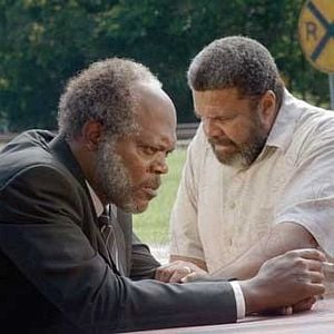 Fotoğraf Kara Yılan İnliyor