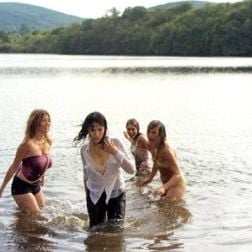 Fotoğraf Enterrement de vie de jeune fille