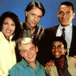 Fotoğraf Silver Spoons