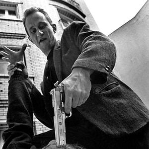 Fotoğraf Man Bites Dog