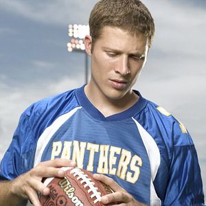 Fotoğraf Zach Gilford