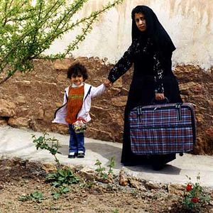 Fotoğraf Kambuzia Partovi