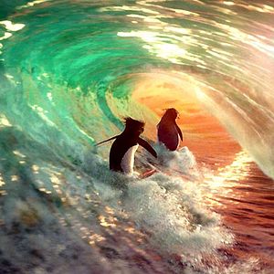 Fotoğraf Neşeli Dalgalar