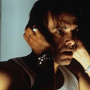 Fotoğraf Tuhaf İlişkiler