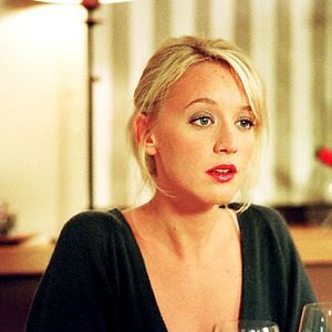 Fotoğraf İkiye Bölünen Kız