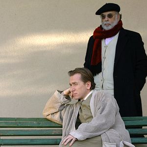 Fotoğraf Geç Gelen Gençlik