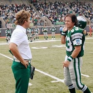 Fotoğraf Invincible