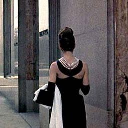 Fotoğraf Tiffany’de Kahvaltı