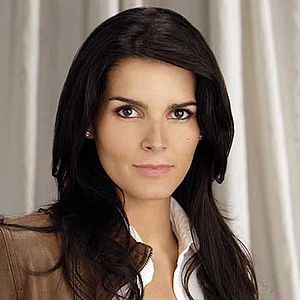 Fotoğraf Angie Harmon