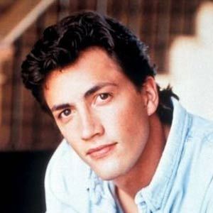 Fotoğraf Andrew Shue