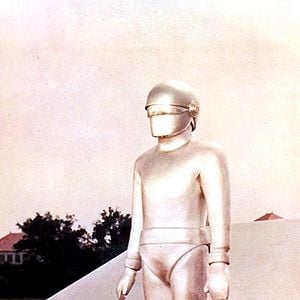 Fotoğraf Dünyanın Durduğu Gün