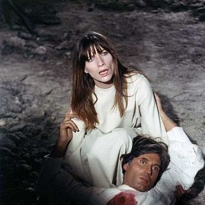 Fotoğraf L'Île aux trente cercueils