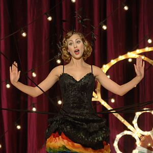 Fotoğraf Nora Arnezeder