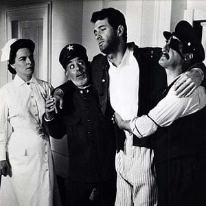 Fotoğraf Silahlara Veda