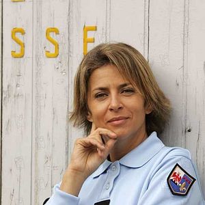 Fotoğraf Une femme d'honneur