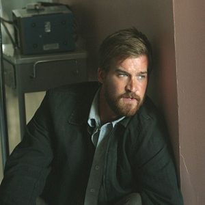 Fotoğraf Kenneth Mitchell