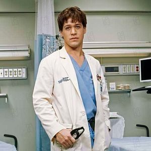 Fotoğraf T.R. Knight