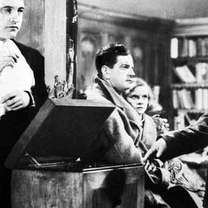 Fotoğraf Çok Şey Bilen Adam