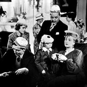 Fotoğraf Basil Radford