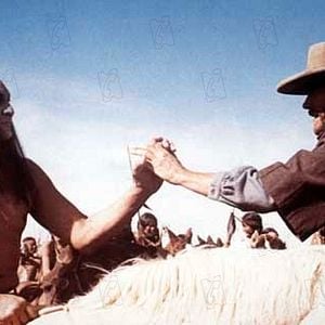 Fotoğraf The Outlaw Josey Wales