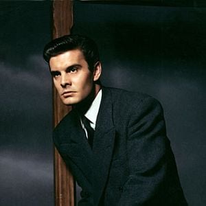 Fotoğraf Louis Jourdan