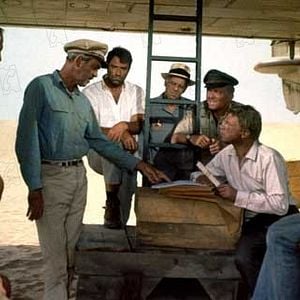 Fotoğraf George Kennedy