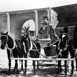 Fotoğraf Buster Keaton