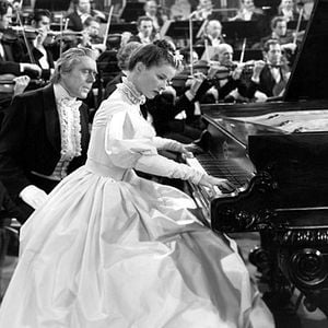 Fotoğraf Leo G. Carroll