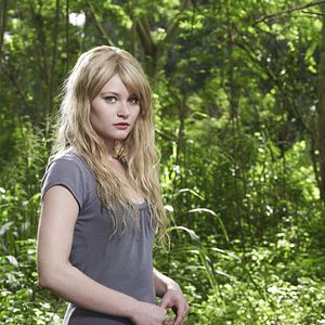 Fotoğraf Emilie de Ravin