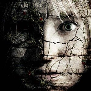 Fotoğraf Lanetli Topraklar