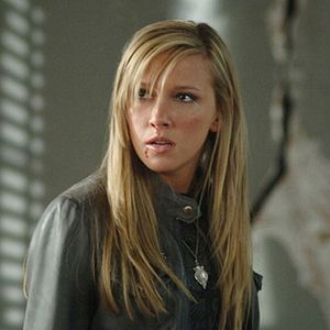 Fotoğraf Katie Cassidy