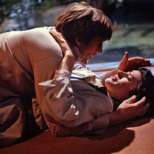 Fotoğraf Penceredeki Kadın