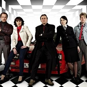 Fotoğraf Ashes to Ashes